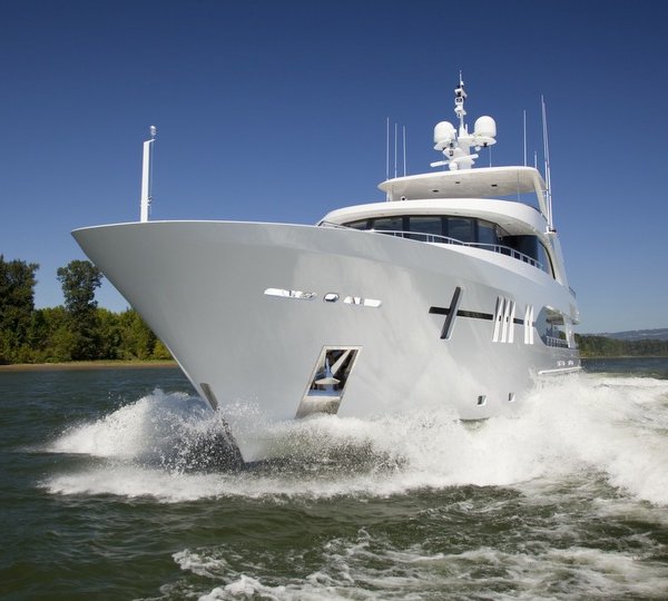 ocean alexander 120 yacht
